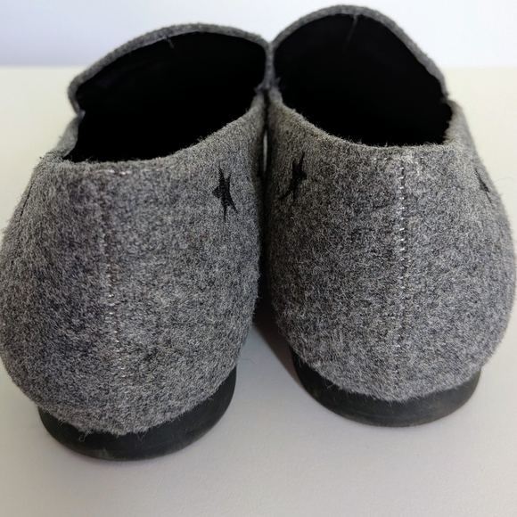 Kenneth Cole Reaction Gray Star Loafers – Women’s Size 6.5 - Picture 4 of 5